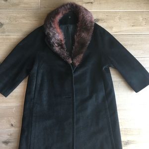 Vintage Coat with Genuine Fur Collar